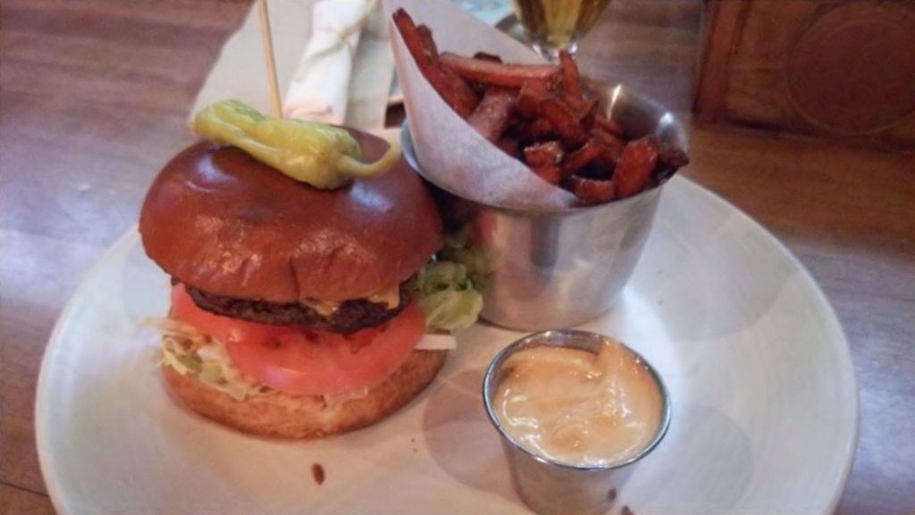 dinner at laamplighter